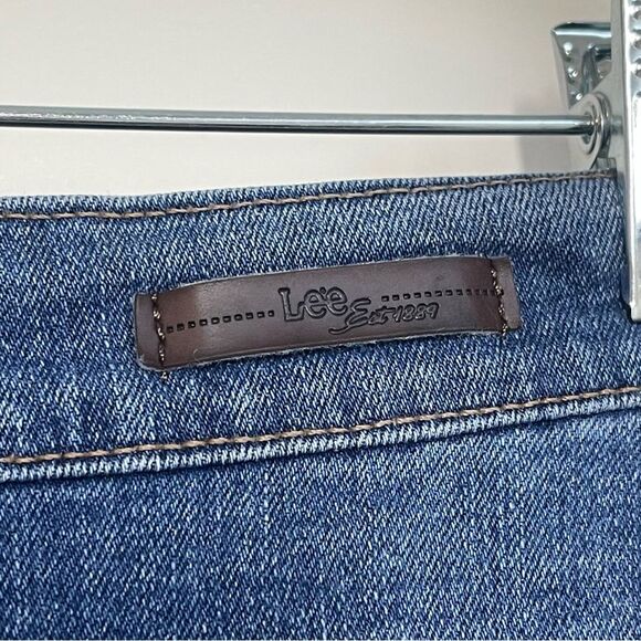 Lee Relaxed Fit 1889 Women’s Denim Jeans Petite Size 6 Short - Picture 9 of 14